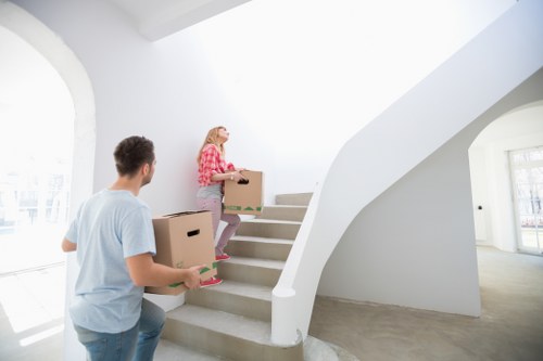Commercial and residential moving van support across Surrey