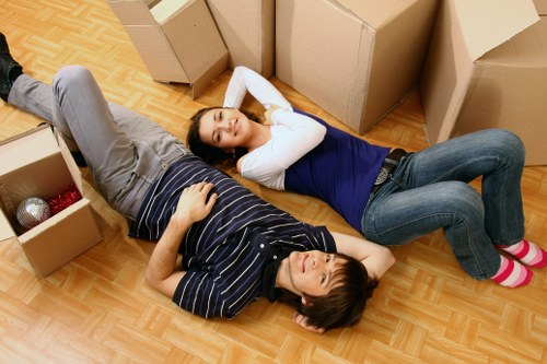 Removal truck hire for flat and house moves across Surrey towns